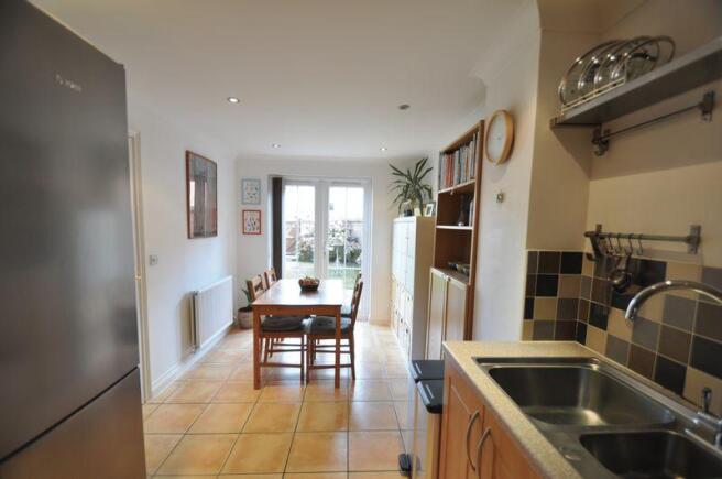 Kitchen/Breakf...