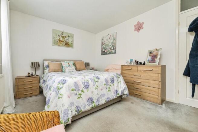 2 bed Bungalow for sale Image 11