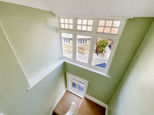 3 bed Detached for sale Image 11