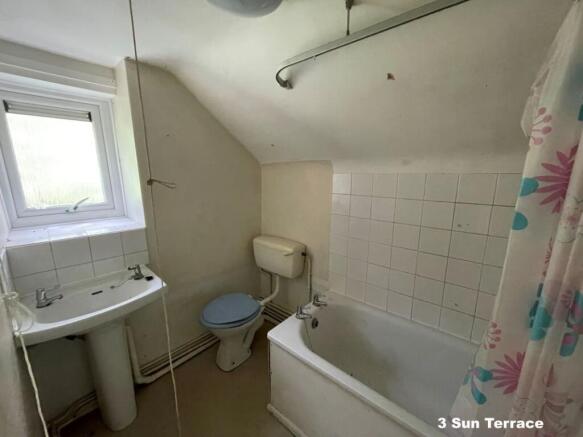 1 - 6 Sun Terrace, Glyndyfrdwy, Corwen, Clwyd, LL21 9HS photo 5