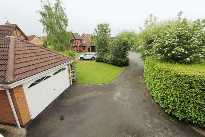 FRONT DRIVEWAY