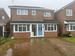 10, Lapwing Close, Leicester LE4 1ED