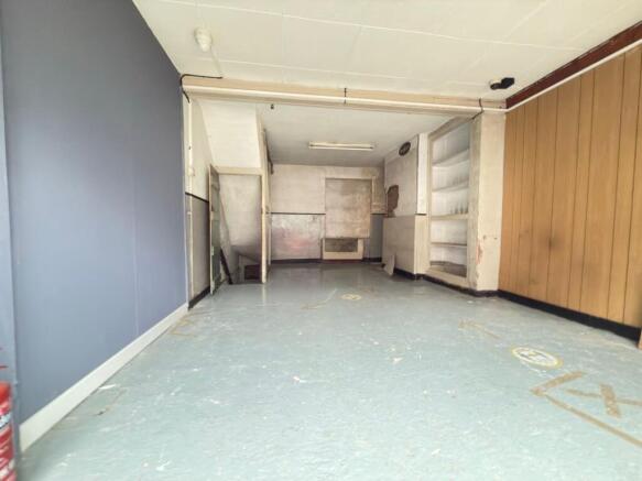 31 Russell Street, Leek, Staffordshire, ST13 5JF photo 5