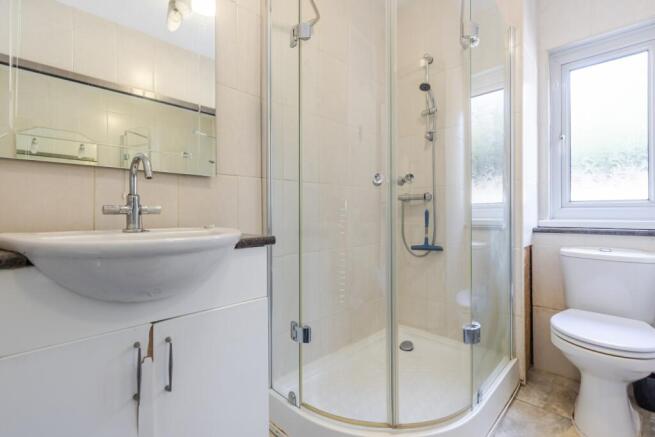 11 - Flat 10 Rozel