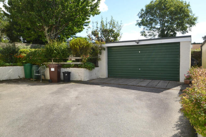 Double garage