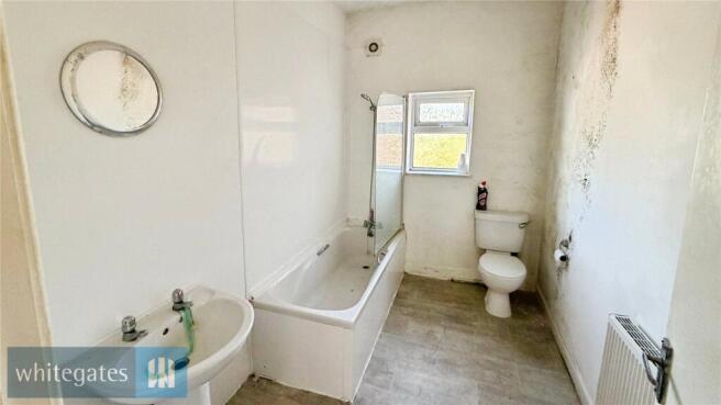3 bed Terraced for sale Image 7