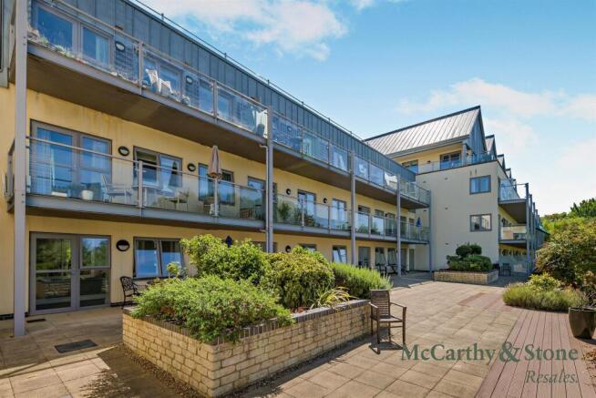 Bowles Court