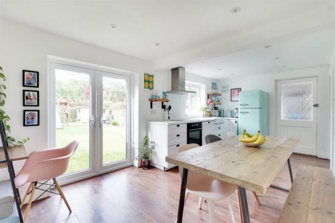 Dining Kitchen.JPG