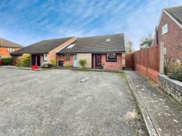 12, Anne Close, Colchester CO7 0LS