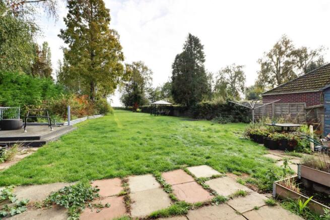 GARDEN.jpg