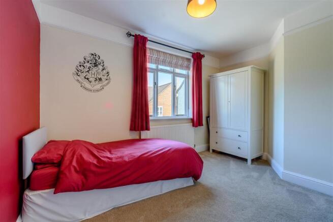 8417441-interior28.jpg