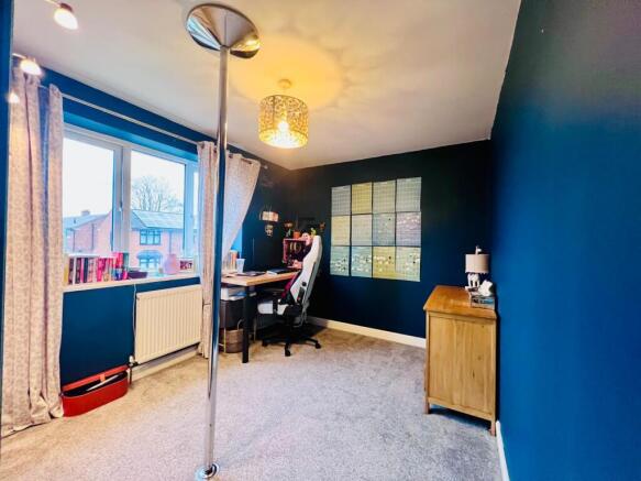 BEDROOM 2-.jpg