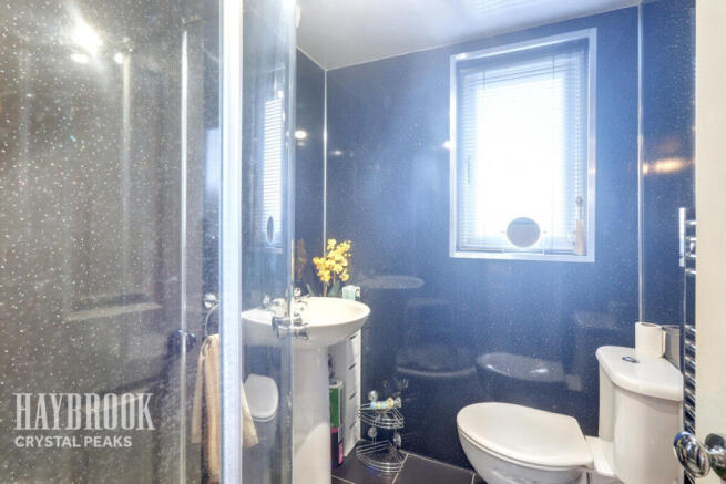 3 bed Detached Bungalow for sale Image 10