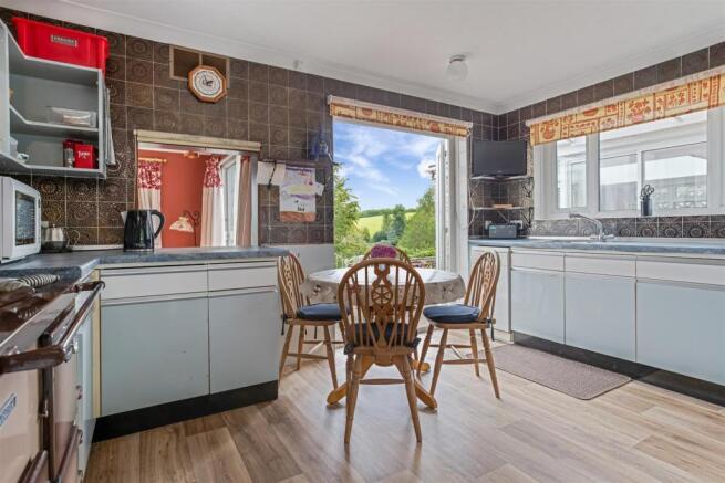 Kitchen Diner USE.jpg