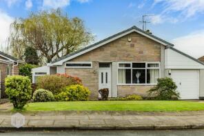 129, Newington Drive, Bury BL8 2EG