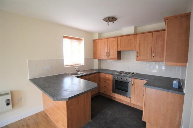 Kitchen (b)