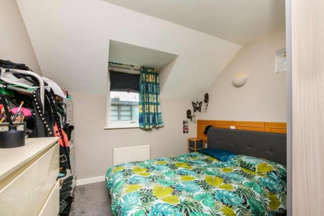 2 bed Apartment for sale Image 9