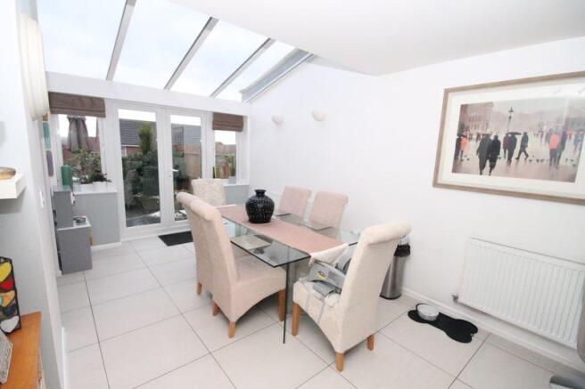 dining area w1