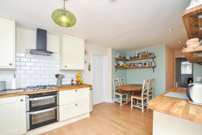 Kitchen/breakfast ro