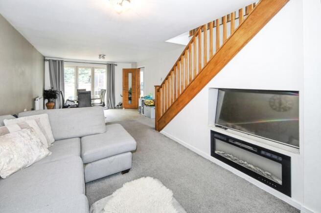 Croft Road, Atherstone, Warwickshire, CV9 photo 3