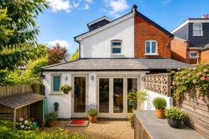 25, Lower Village Road, Ascot SL5 7AF