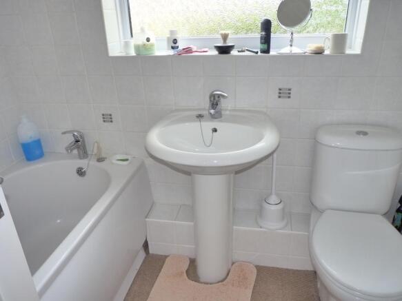 Bathroom / WC