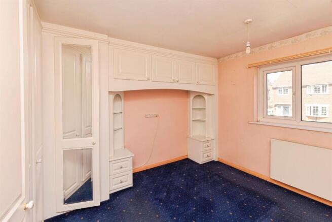 3 bed Semi-Detached for sale Image 7