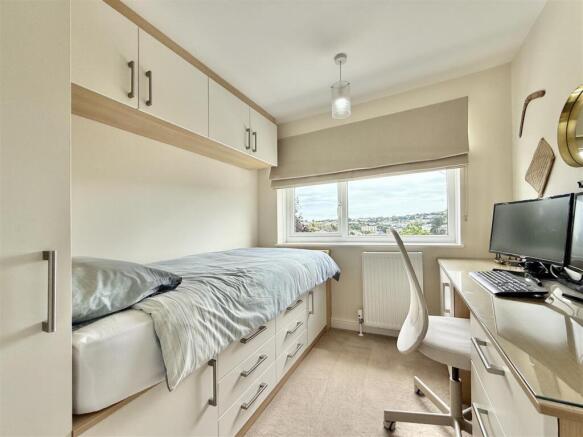 Bedroom 4.jpeg