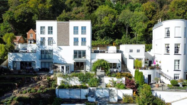 48a Worcester Rd (6)