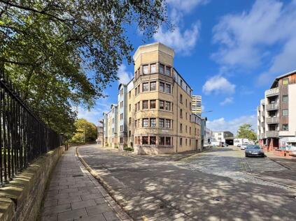 3/6 East Cromwell Street, The Shore, Edinburgh, EH6