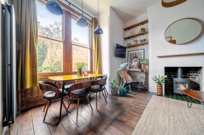 1417683-10-699d78...