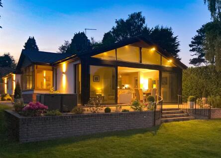 The Orchard, Histons Hill, Codsall, Wolverhampton, WV8 2EY