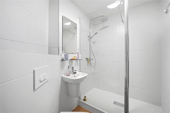 2 bed Apartment for sale Image 10