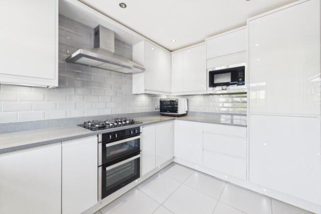 3 bed Detached for sale Image 11