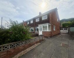 8, Hammerton Drive, Garforth, Leeds LS25 2BJ
