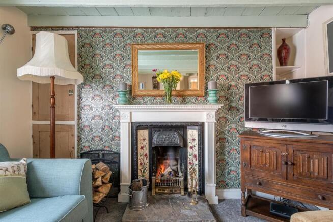 SITTING ROOM
