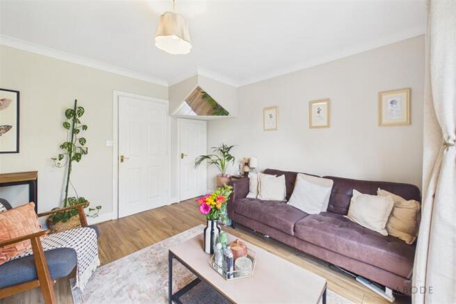Lark Rise, Uttoxeter, Staffordshire photo 4