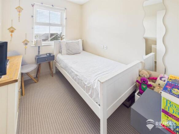 Bedroom 3.jpg