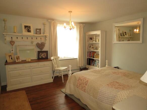 Photo 5