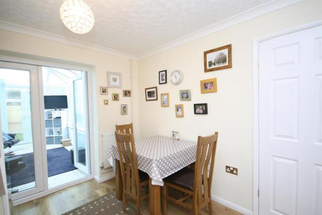 Dining Room..JPG