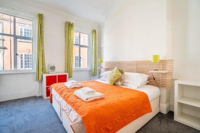3 bed Apartment for sale Image 4