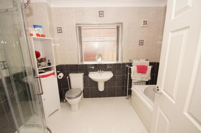 Ground Floor Bathroom