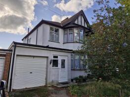 106, Alicia Gardens, Kenton HA3 8JE
