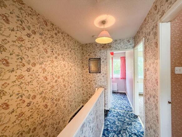 3 bed Terraced for sale Image 10
