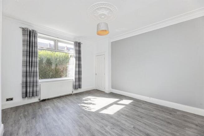 4 bed End of Terrace for sale Image 4