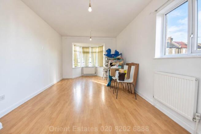Cypress Lodge,    Brent View Road, London photo 2