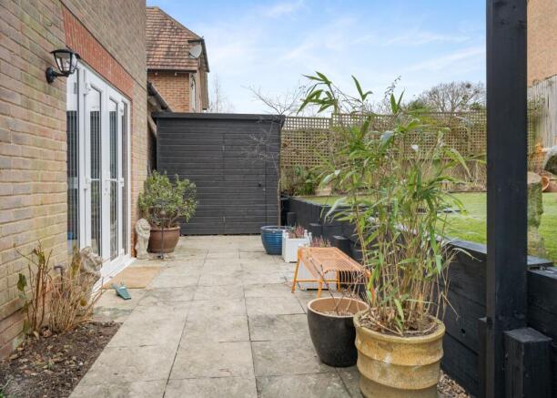 Patio Area (view b)