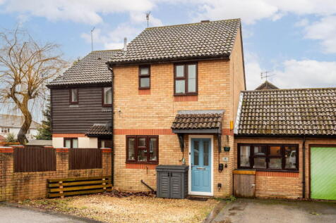 Parsons Close, Meath Green, Horley, RH6