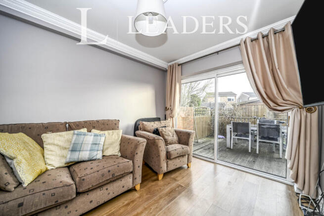 Room 6, 13 Ludlow Wa