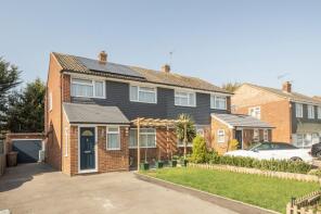 25, Catherine Drive, Sunbury-on-thames TW16 7TE
